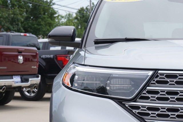 2023 Ford Explorer Limited 4WD image 09