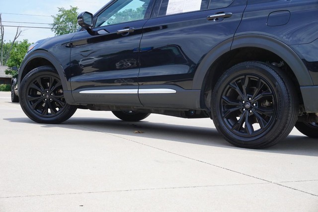2023 Ford Explorer Limited 4WD image 13