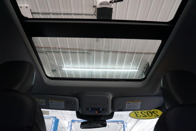 2023 Ford Explorer Limited 4WD image 36
