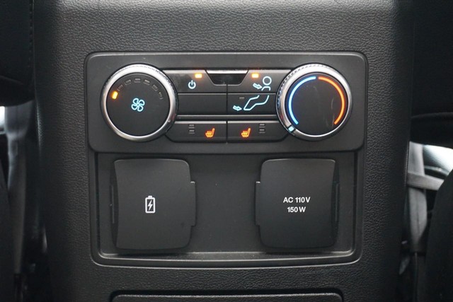 2023 Ford Explorer Limited 4WD image 37