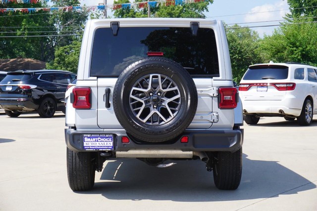 2024 Jeep Wrangler Sahara image 04