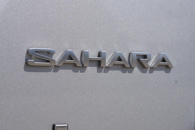 2024 Jeep Wrangler Sahara image 13