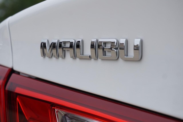 2024 Chevrolet Malibu LT image 18