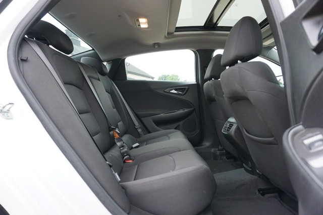 2024 Chevrolet Malibu LT image 25