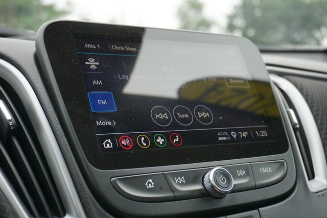 2024 Chevrolet Malibu LT image 33