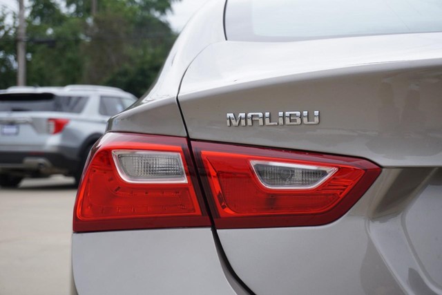 2024 Chevrolet Malibu LT image 16