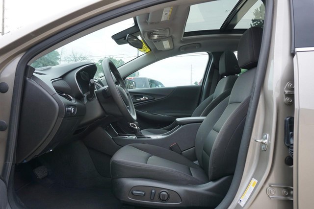 2024 Chevrolet Malibu LT image 21