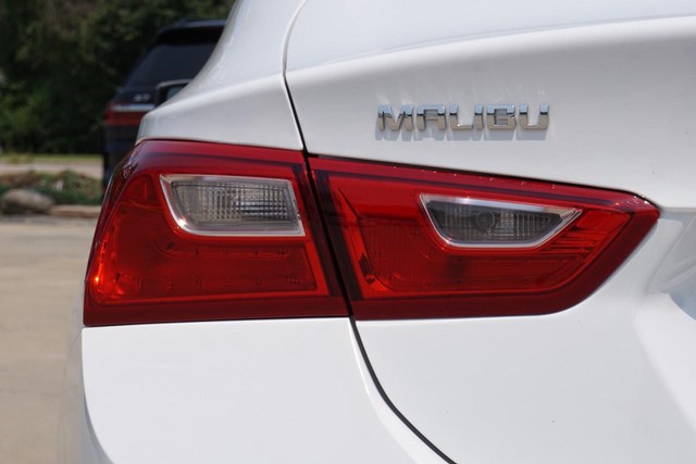 2024 Chevrolet Malibu LT image 16