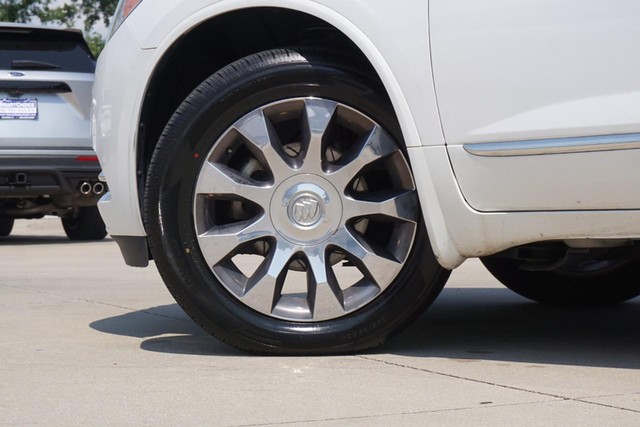 2017 Buick Enclave Leather image 14
