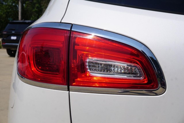 2017 Buick Enclave Leather image 16