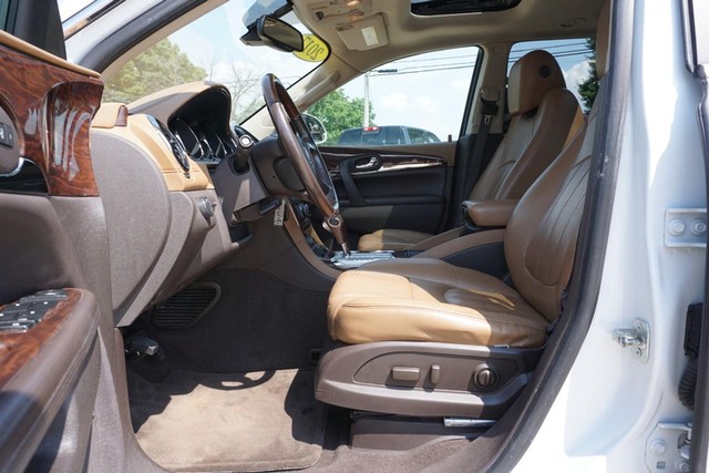 2017 Buick Enclave Leather image 22