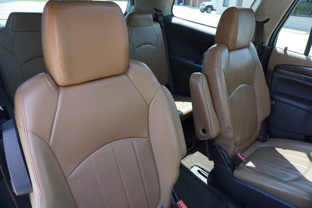 2017 Buick Enclave Leather image 29