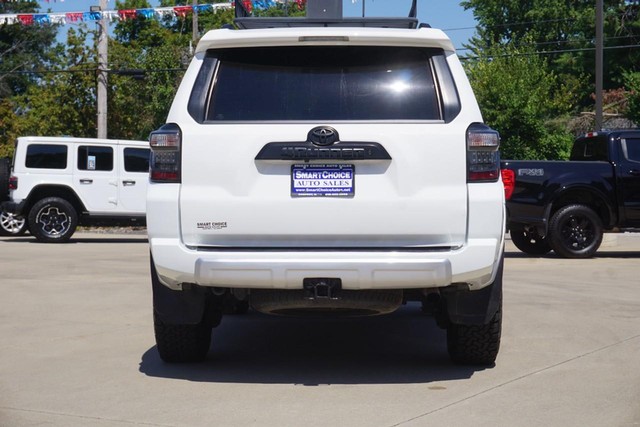 2022 Toyota 4Runner TRD Off Road Premium image 04