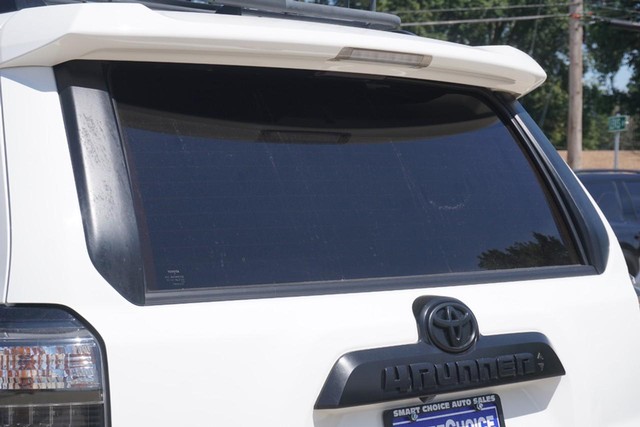 2022 Toyota 4Runner TRD Off Road Premium image 19