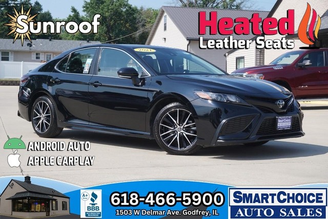 2021 Toyota Camry SE image 01