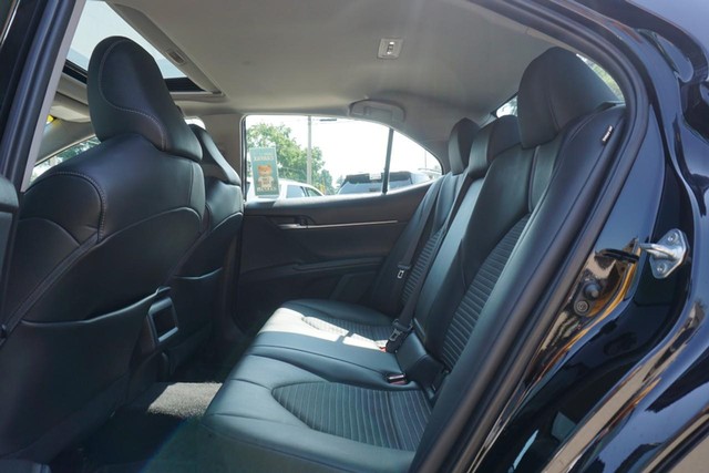 2021 Toyota Camry SE image 23