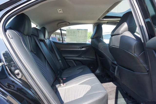 2021 Toyota Camry SE image 25