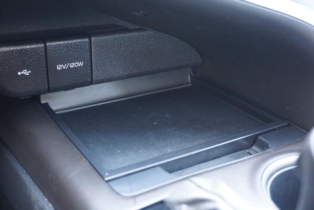 2021 Toyota Camry SE image 40
