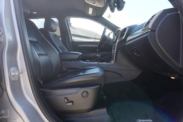 2015 Jeep Grand Cherokee 4WD Limited image 29