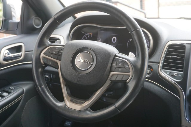 2015 Jeep Grand Cherokee 4WD Limited image 33