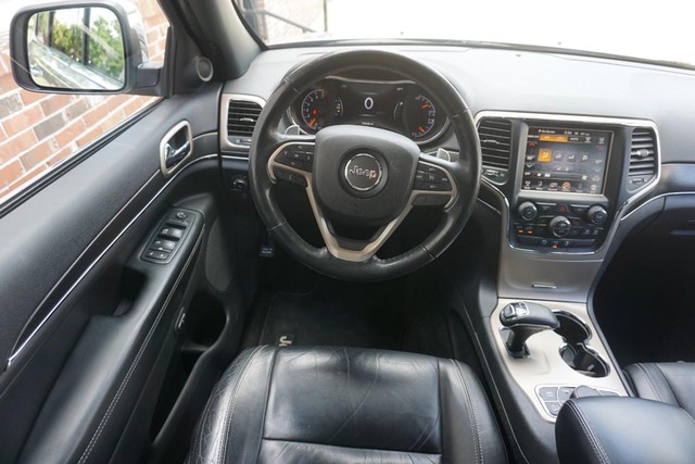 2015 Jeep Grand Cherokee 4WD Limited image 35