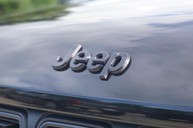 2023 Jeep Grand Cherokee Limited photo 11