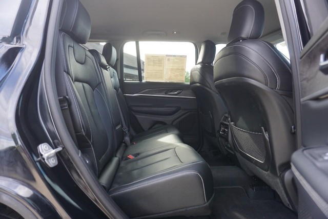 2023 Jeep Grand Cherokee Limited photo 26