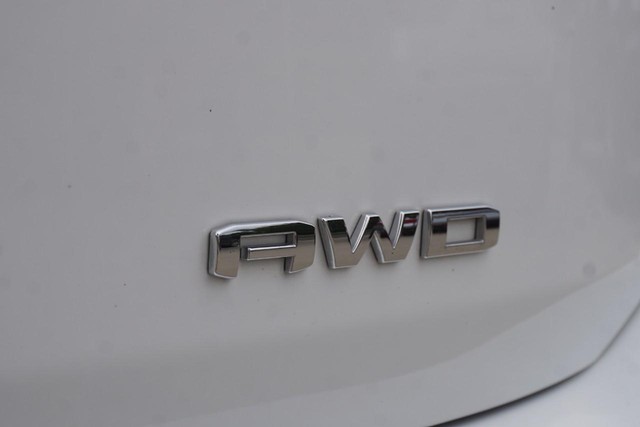 2023 GMC Terrain SLT image 20