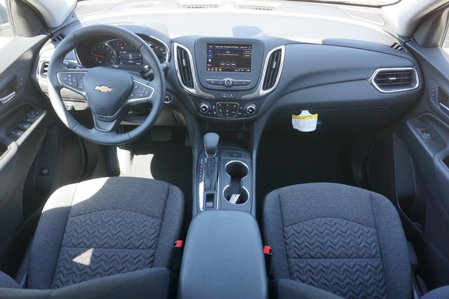 2023 Chevrolet Equinox LT AWD image 30