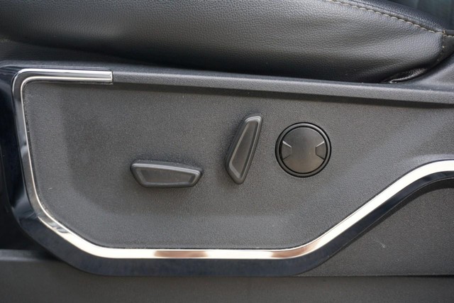 2024 Ford F-150 LARIAT SUPERCREW image 24