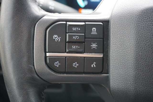 2024 Ford F-150 LARIAT SUPERCREW image 38