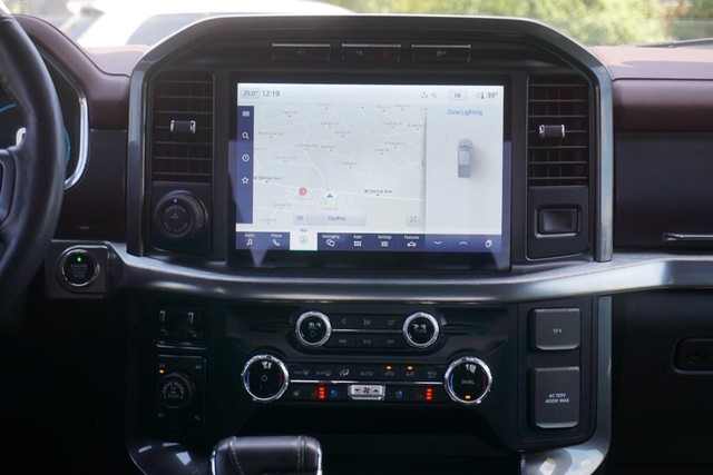 2023 Ford F-150 4WD Lariat SuperCrew image 40