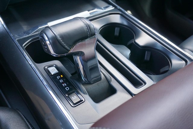 2023 Ford F-150 4WD Lariat SuperCrew image 53