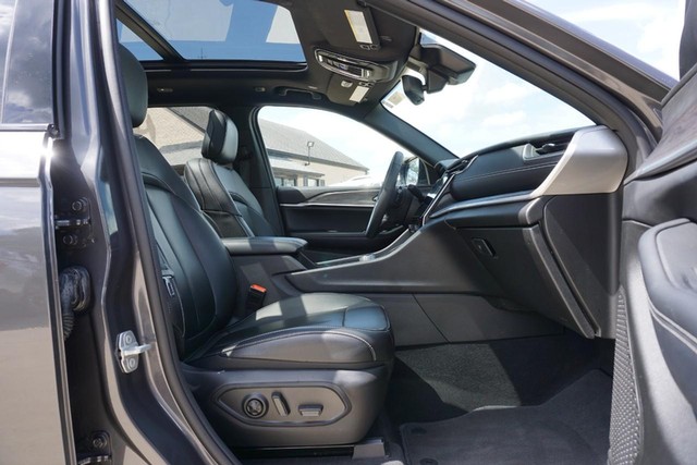 2024 Jeep Grand Cherokee Limited image 28