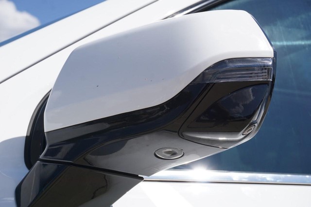 2022 Chevrolet Tahoe LT image 12