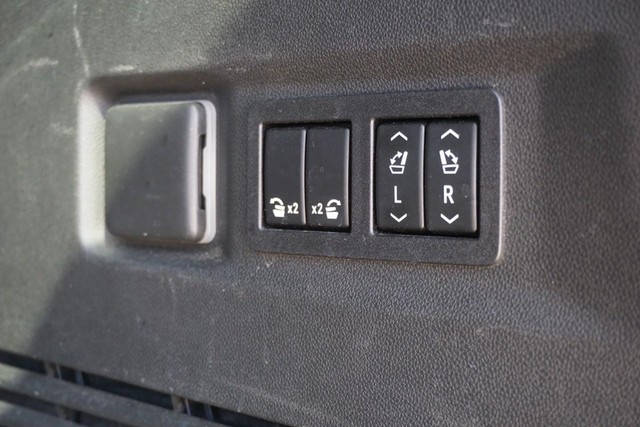 2022 Chevrolet Tahoe LT image 21