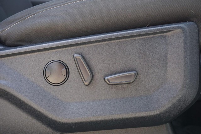 2023 Ford F-150 4WD XLT SuperCrew image 35
