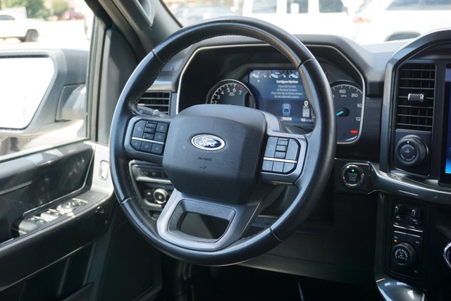 2023 Ford F-150 4WD XLT SuperCrew image 38