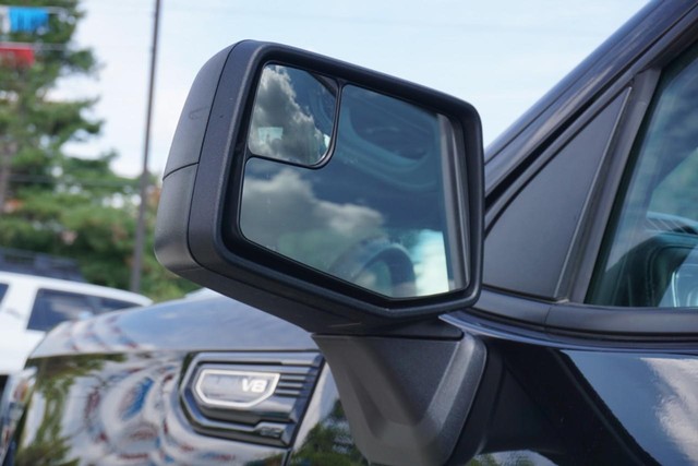 2021 GMC Sierra 1500 4WD Elevation Crew Cab image 17