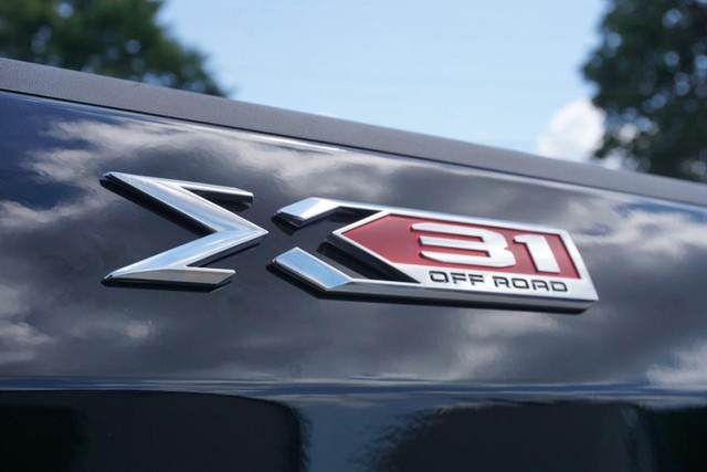 2021 GMC Sierra 1500 4WD Elevation Crew Cab image 18