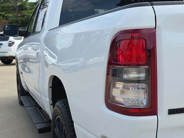 2022 Ram 1500 4WD Big Horn Crew Cab image 11