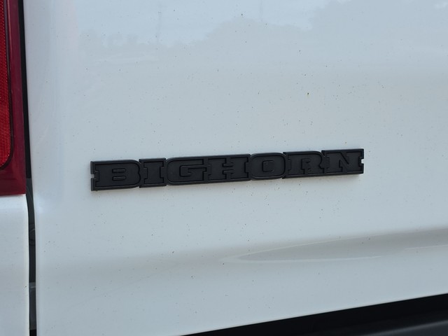 2022 Ram 1500 4WD Big Horn Crew Cab image 15