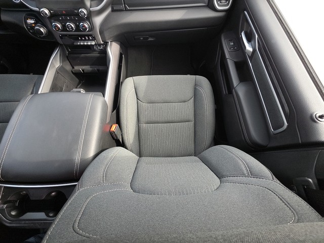 2022 Ram 1500 4WD Big Horn Crew Cab image 31