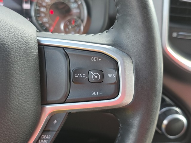 2022 Ram 1500 4WD Big Horn Crew Cab image 34