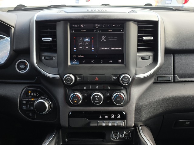 2022 Ram 1500 4WD Big Horn Crew Cab image 37