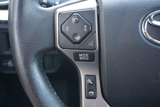 2017 Toyota Tacoma 4WD Limited Double Cab image 37