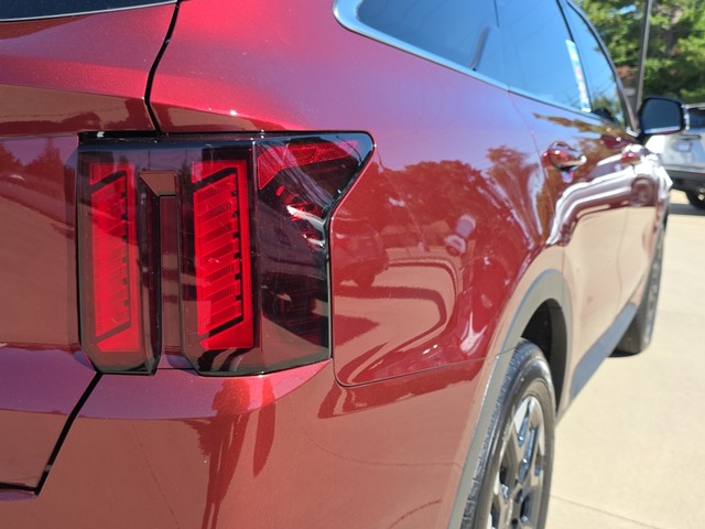 2024 Kia Sorento S FWD image 14