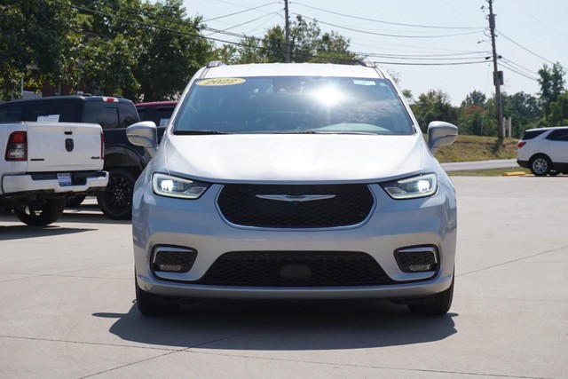 2022 Chrysler Pacifica Touring L photo 7