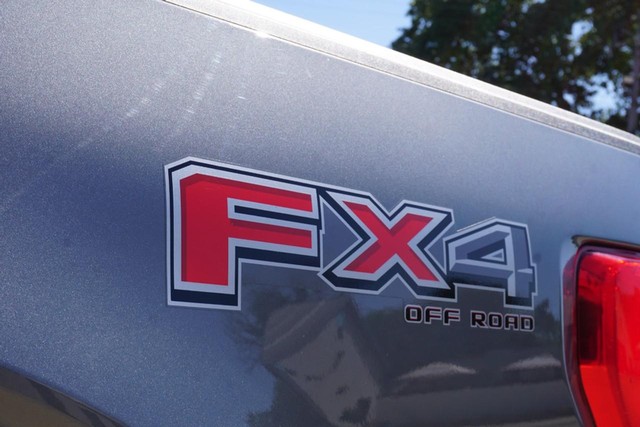 2022 Ford F-150 4WD XLT SuperCrew image 19