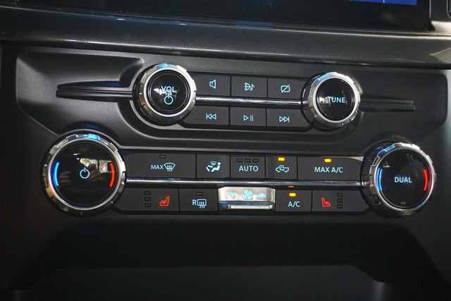 2022 Ford F-150 XLT photo 41